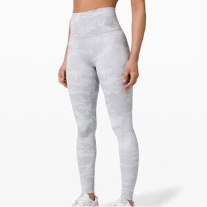 Size 4 Lululemon 25” Wunder Under Tight Incognito White Camo Jacquard Leggings